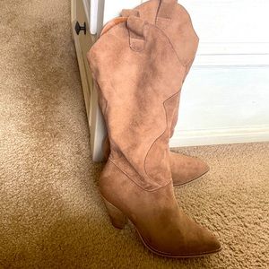 VICI Cowgirl Boots